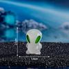 Producto Nuevo Transfronterizo Resina Luminosa Ojos Verdes Extraterrestre Muñeco de Dibujos Animados Tridimensional Adornos Pequeños de Escritorio Decoración de Micro Paisaje