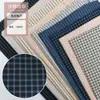 Tecido Xadrez Pequeno Tingido em Fio para Primavera e Verão Vestido Camisa Feminino Moderno de Tecido Xadrez para Primavera e Verão