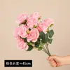 Buquê de flores artificiais de rosa com 9 cabeças, usado para decoração de cena, criando um ambiente sofisticado e realista; arranjo de rosa chá, arte floral e flores artificiais