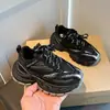 Nuevos Zapatos Deportivos para Niños Otoño/Invierno 2026 Moda Tendencia Malla Transpirable Suela Gruesa Niños y Niñas Zapatos de Papá