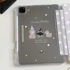 Capa Protetora de iPad Tablet Cachorro com Bolinhas Desenho Animado Dobra em Y Pro com Compartimento para Caneta 11ª Geração Rígida 13 polegadas Mini/Air