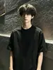 Camiseta Tendência Estilo Americano, Gola Redonda Desconstruída, Manga Curta Verão Masculino, Corte Tridimensional, Top Sólido Robusto de Meia-Manga