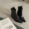Botas western de couro bovino com bico fino e corte em V, botas femininas estilo Chelsea retrô francês com pregas e corte justo, botins de couro genuíno com salto grosso