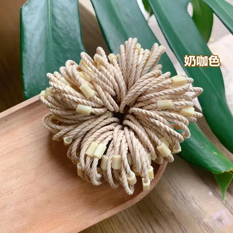 奶咖色