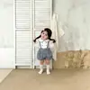 Conjunto de Ropa de Primavera y Otoño para Bebés y Niños Pequeños: Conjunto de Dos Piezas para Bebés Niños y Niñas: Camisa Estilo Academia Retro con Falda Linterna de Tirantes, Adecuado para Salir