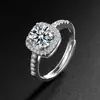 Bolsa Cuadrada Más Vendida Transfronteriza Collar de Diamantes Mosan Anillo Pendiente de 1 quilate para Mujer Anillo Cadena para Clavícula Tono Vibrante Suministro en Vivo