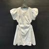 2026 Nuevo Vestido Coreano de Moda para Mujer Verano Elegante Ceñido a la Cintura Adelgazante que Muestra la Cintura Simple de Color Sólido con Mangas Abullonadas