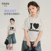 Camiseta de Manga Curta YOJIA para Meninas Estilo Verão 2026 Nova Elegante Versão Coreana Top para Menina Roupas Finas de Verão para Crianças