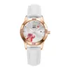 Nuevo Oso Fresa de dibujos animados Diamante Venta caliente Reloj de cuarzo para niños y mujeres