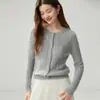 Outono e Inverno Novo Cardigan Suéter Feminino Gola Redonda de Veludo Moda Cor Sólida Botões Metálicos Tricô Manga Longa Base de Caxemira