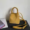 Bolsa de cubo retro de alta gama para comercio exterior, nueva para mujer 2025, bolso cruzado casual coreano, minibolso súper popular
