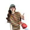 Camiseta de Algodão Solta com Estampa Listrada Tendência deste Ano para Mulheres com Design Único Color-Blocking, Top Elegante de Comprimento Médio