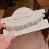 Pulseira de miçangas com senso de design avançado, pulseira de pérolas de nicho de luxo leve, temperamento versátil feminino, pulseira de rede vermelha, joias por atacado