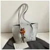Bolso Tote de Moda de Gama Alta con Superficie Suave para Viajes Diarios para Mujer 2026 Nuevo Estilo Relajado y Versátil Bolso de Hombro Casual de Gran Capacidad