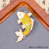 Nova base de pingente de brocado Song estilo chinês dourado amarelo estilo nacional com padrão de nuvem DIY artesanal semiacabado acessório de chaveiro cultural e criativo