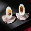 Brincos de Tarraxa Roxo Romântico da Idade Média Femininos Brincos Geométricos de Alta Qualidade 2025 Novos Brincos Elegantes com Flor Francesa para Mulheres