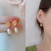 Nuevos Pendientes de Perlas Naturales de Agua Dulce, Pendientes Femeninos, Pendientes Retro, Clips de Oreja de Bobina de Mosquito de Alta Gama para Mujeres sin Orejas Perforadas