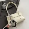Bolso de mujer de alta gama 2026 nuevo de moda versátil para el día a día bolso de axila bolso de hombro simple de gran capacidad