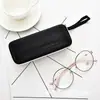 Estuche con Cremallera Estilo Antiguo, Estuche para Gafas de Sol con Patrón de Fútbol, Estuche para Lentes Ópticos, Estuche para Gafas de Eva, Estuche Moderno, Estuche Portátil para Gafas de Sol