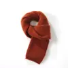 Fabricante Personaliza Bufandas 100% Cachemir Suaves y Amigables con la Piel en Tamaños Grandes, con Logo y Colores Personalizables, Disponibles para Pedido Personalizado