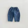 Jeans de felpa gruesa para niños 2026 invierno bebé niño pantalones curvados bordados pantalones para niños zdk6506