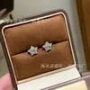 Atacado de fábrica alta qualidade gelo através de prata s925 incrustada material natural perigoso jade azul água estrela de cinco pontas brincos pequeno fresco