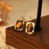 Brincos de Pedra Olho de Tigre com Textura Irregular Estilo Retro Novo Europeu e Americano para Mulheres, Brincos da Moda em Turquesa Imitação