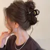 Pinza de tiburón de tamaño mediano para mujeres con cabello fino, para crear un recogido de media altura elegante, pinza de garra sofisticada y delicada para la parte posterior de la cabeza