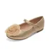 Sapatos infantis leves e antiabrasão para meninas, para festas, sessões de fotos e uso escolar, sapatos de menina com bico redondo e flor de rosa