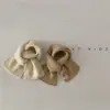 Bufanda Infantil Estilo Otoño e Invierno Color Sólido Etiqueta Pequeña Bufanda de Punto a la Moda Tendencia para Viaje de Bebé Cubrecuellos Cálido Invierno