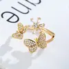 Pulsera con anillo de dedo índice abierto con microincrustaciones de mariposa, estilo japonés, coreano, europeo y americano, accesorios de moda para niñas que combinan con todo.