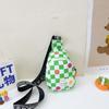 Bolsa para Niños 2022 Primavera y Verano Nuevo Tablero de Ajedrez Bolsa de Pecho para Bebé Lindo Apuesto Niño Sonriente Ligera Bandolera