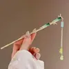 Pasador de Gama Alta con un Toque Femenino, Borlas y Flores de Estilo Antiguo, Pasador Versátil para Hanfu, Pasador para Recogido en la Parte Trasera de la Cabeza