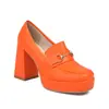 Sapatos Novos Grossos Tamanho Grande Sapatos 43 Comércio Exterior Plataforma de Água Salto Alto 40 Bico Quadrado Boca Rasa Sapatos de Salto Único Corrente Preto Branco Feminino