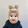 Chapéu de Tricô com Orelhas de Urso para Bebê Outono Inverno Fofo Chapéu Quente de Lã com Dois Pompons Chapéus para Meninos e Meninas