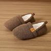 Zapatos de Algodón Silenciosos de Suela Blanda y Punta Cerrada Más Vendidos de Amazon, Pantuflas Peludas Antideslizantes para Interiores, Suministro Directo de Fábrica Pantuflas de Algodón para el Hogar