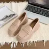 Chinelos do Sudeste Asiático Moda Feminina Solado Grosso Uso Externo Sapatos Retrô Quatro Estações Calçados Casuais Simples Bico Fechado Chinelos de Encaixe Atacado