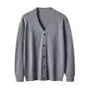 Suéter de Lã 100% Ultrafina Fio Fino Masculino Cardigan Gola V Malha de Lã Fina Venda Direta da Fábrica Atacado Fonte