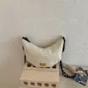 A Fábrica de Bolsas Especializa-se em Personalizar Bolsas Transversais Tendência Estilo Bolinho, Bolsas Croissant, Bolsas Grandes para o Dia a Dia e Bolsas de Ombro Estilosas