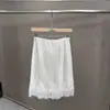 2026 Nova Saia Curta Acetato Cetim Renda Franzida Estilo Romântico Francês Moda Simples Multicor Transfronteiriça