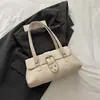 Bolso Biker de Hombro Único con Remaches de Moda 2026 para Mujer, Bolso de Mano Versátil de Moda de Gama Alta