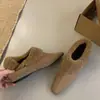 Sapatos Individuais Retrô Elegantes de Bico Fino com Aumento Oculto de Altura, Novo Estilo Outono e Inverno 2026, Sapatos de Pelo Plush para Mulheres, Sapatos Quentes de Algodão, Mocassins