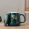 Caneca Criativa Folha Curta Caneca de Café para Casa Caneca de Chá Masculina e Feminina com Tampa e Colher Caneca para Casal Beber Água Fábrica de Origem
