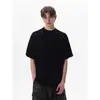 Camiseta Masculina de Manga Curta Patchwork Desconstruído Rivet Sorona Estilo Americano, Corte Amplo e Único Boxy