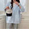 Suéter de Punto Trenzado de Color Puro con Botón de Cuerno para Otoño e Invierno, Chaqueta Casual para Mujer, Estilo Perezoso Holgado, Suave y Ceroso