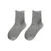 Calcetines de Lunares Blancos, Calcetines de Algodón Puro para Mujer con Borde Enrollado y Estilo Holgado, Calcetines Suaves y Esponjosos de Media Pantorrilla, Versátiles Calcetines para Mujer Estilo Japonés