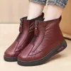 Sapatos de Algodão da Mamãe para Mulheres, Inverno 2026, Forrados com Lã, Sola Plana, Antiderrapantes, Botas Curtas para Idosos, Botas Quentes da Moda para Pessoas de Meia-Idade e Idosos