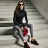 Traje deportivo conjunto de yoga con cuello alto, chaqueta de manga larga con cremallera, pantalones de tiburón de cintura alta, ropa transpirable de secado rápido para correr, fitness y entrenamiento