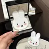 Peluche Rubor Conejito Blanco Velcro Suave Pelo Lindo Patillas Frente Femenino Diario Flequillo Pegatinas Lindas Versátil