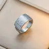 Nuevo anillo de acero inoxidable grabado con apertura ajustable, sensación de nicho de alta gama, anillo accesorio para uso diario